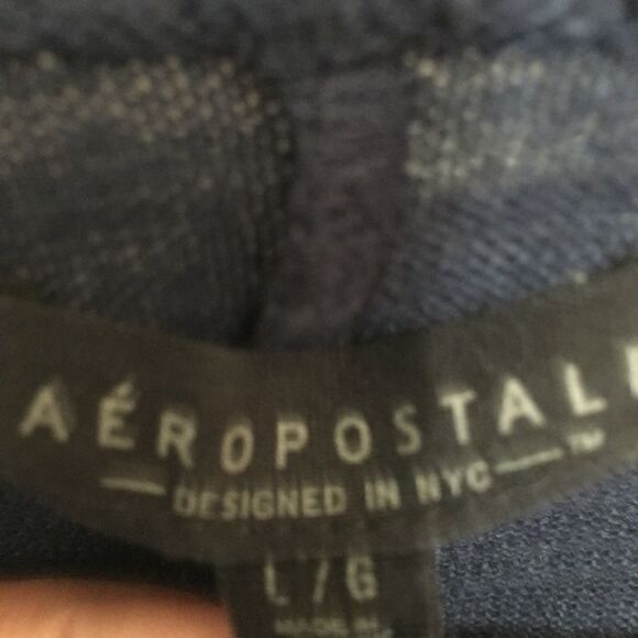 Aero Lite weight crochet back cardigan - Picture 5 of 6